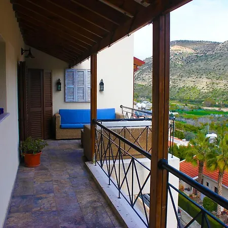 Sunny Point Cyprus Апартаменты *