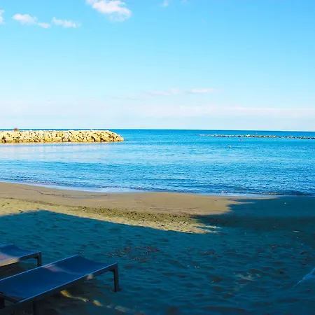 Апартаменты Sunny Point Cyprus *
